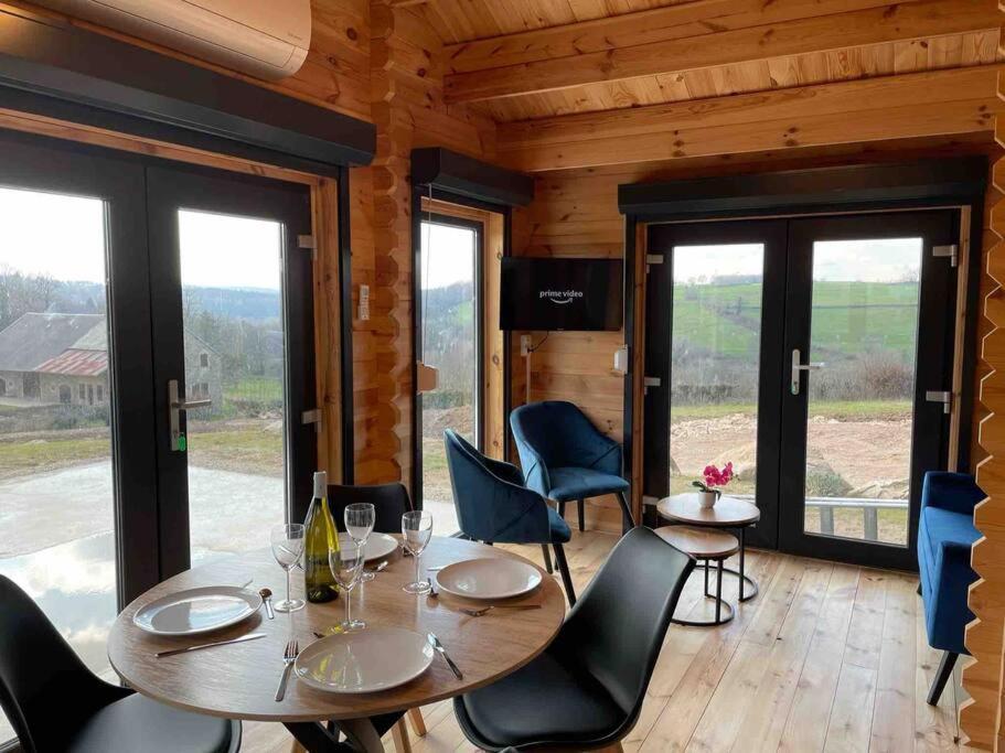 Le Chalet Du Crescent Saint-Germain-des-Champs Экстерьер фото