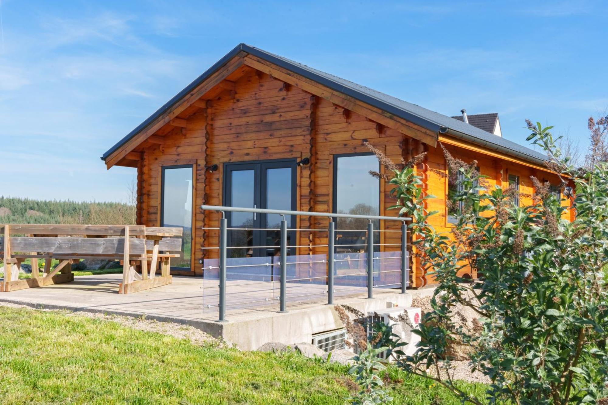 Le Chalet Du Crescent Saint-Germain-des-Champs Экстерьер фото