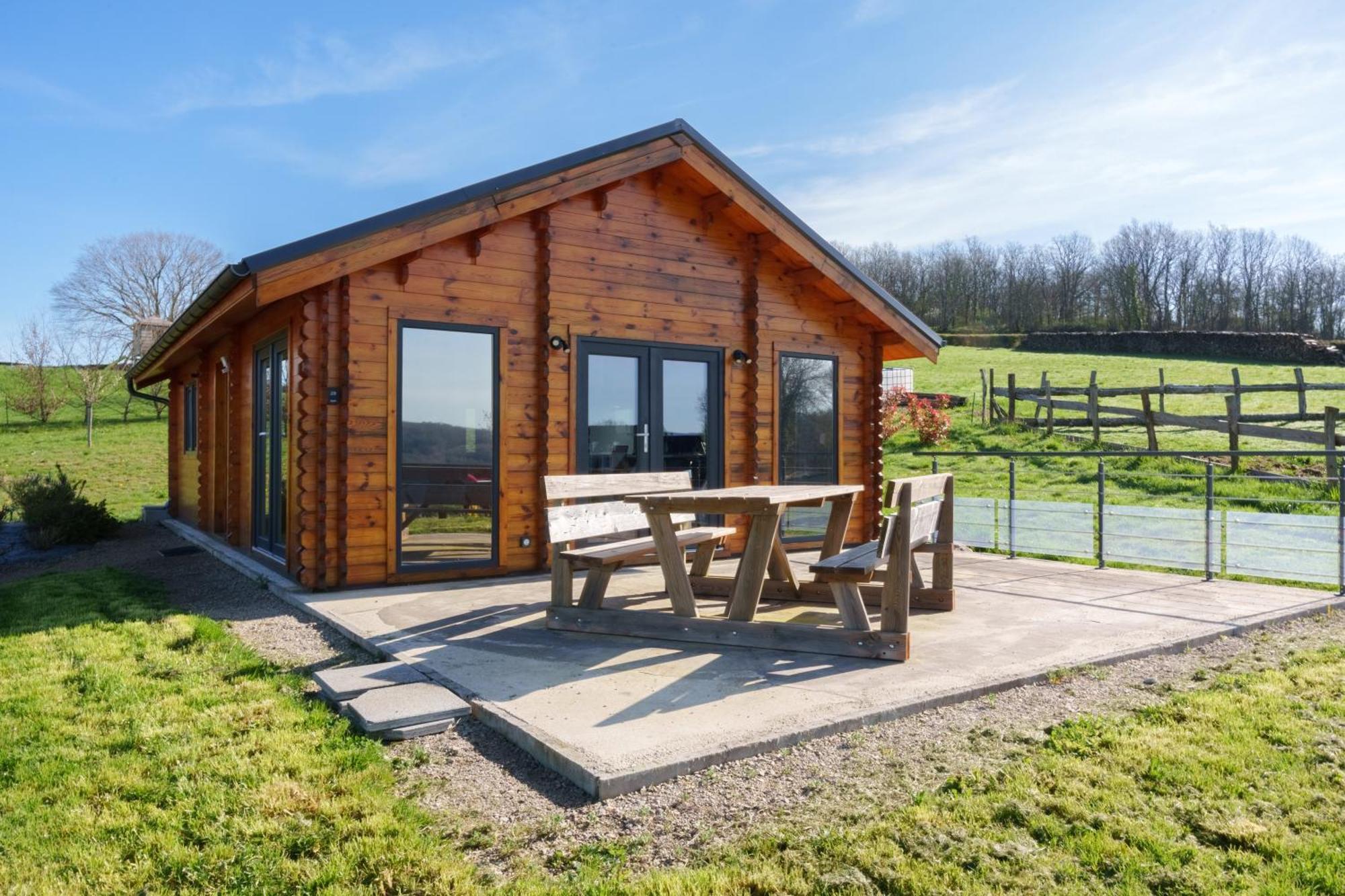 Le Chalet Du Crescent Saint-Germain-des-Champs Экстерьер фото