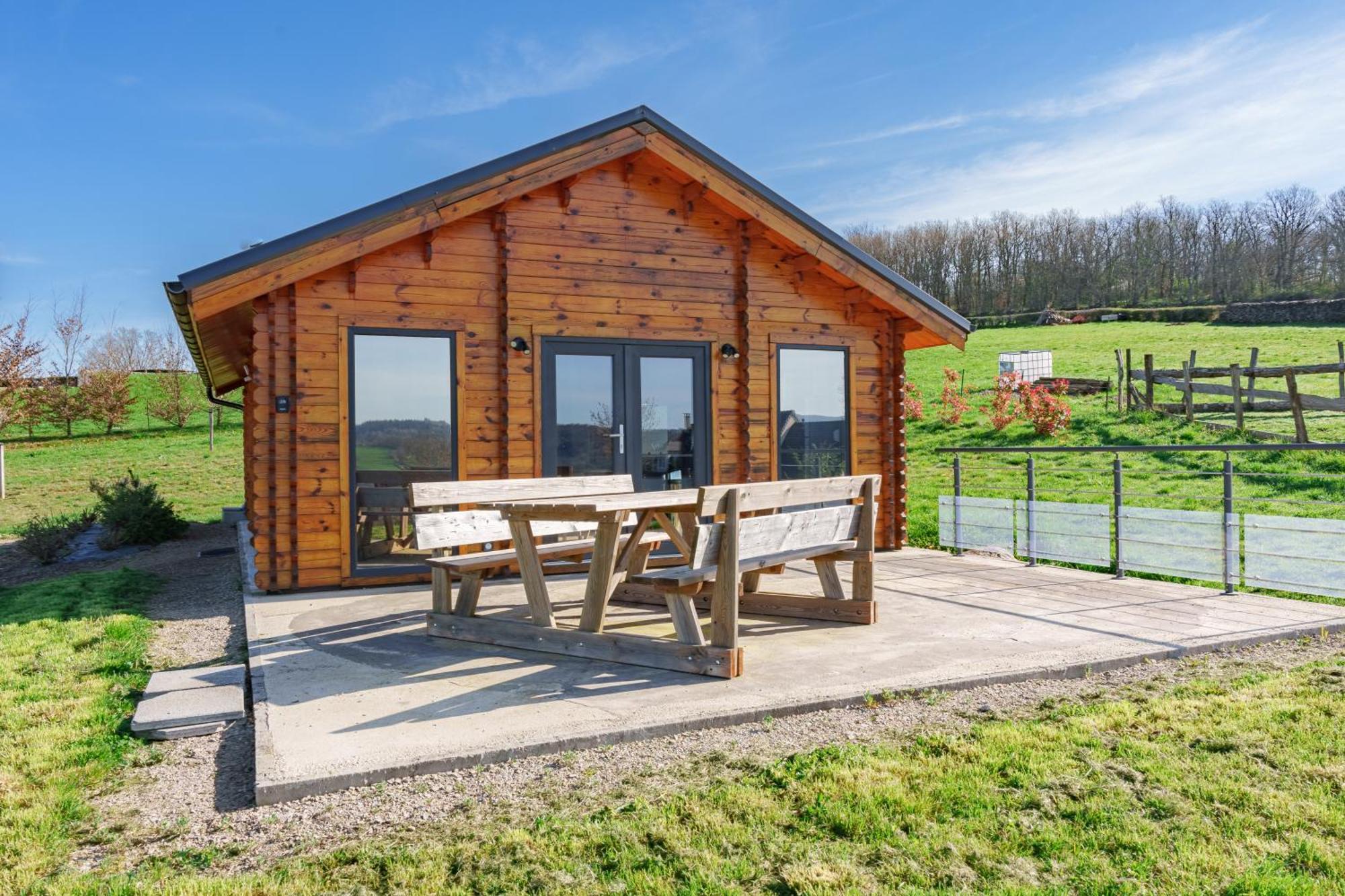Le Chalet Du Crescent Saint-Germain-des-Champs Экстерьер фото