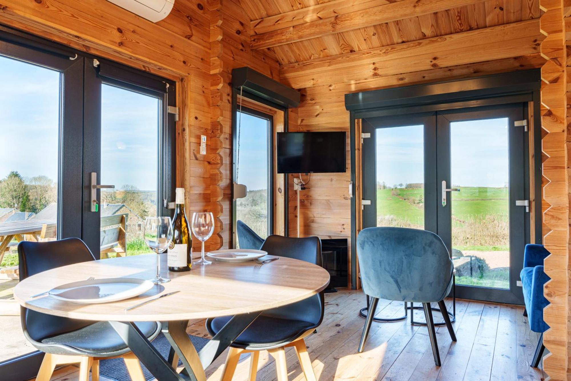Le Chalet Du Crescent Saint-Germain-des-Champs Экстерьер фото