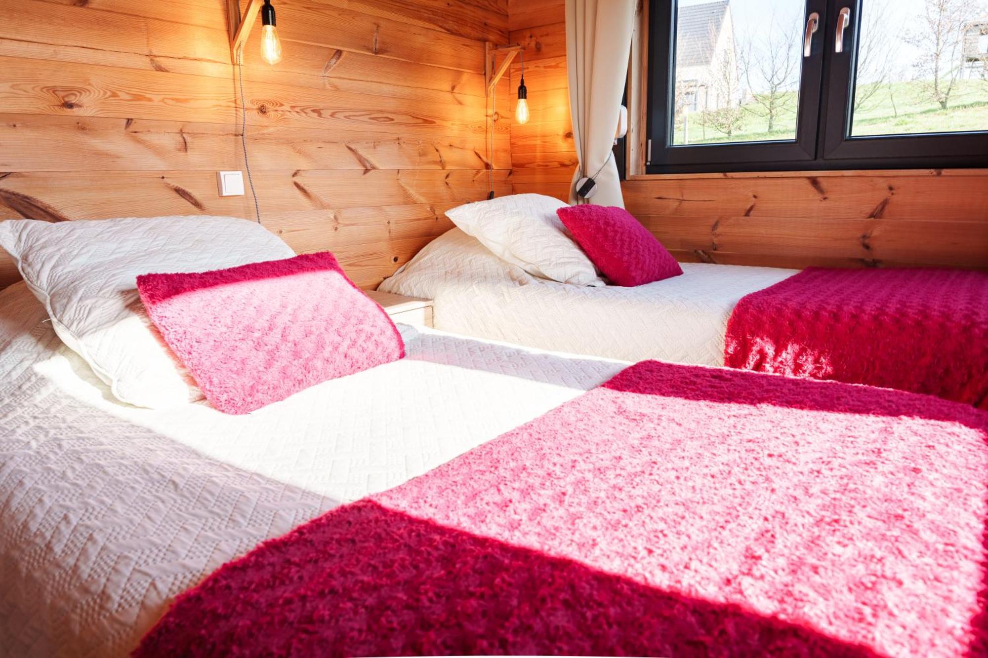 Le Chalet Du Crescent Saint-Germain-des-Champs Экстерьер фото